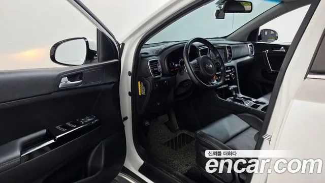 Kia Sportage 2018 thumb 10
