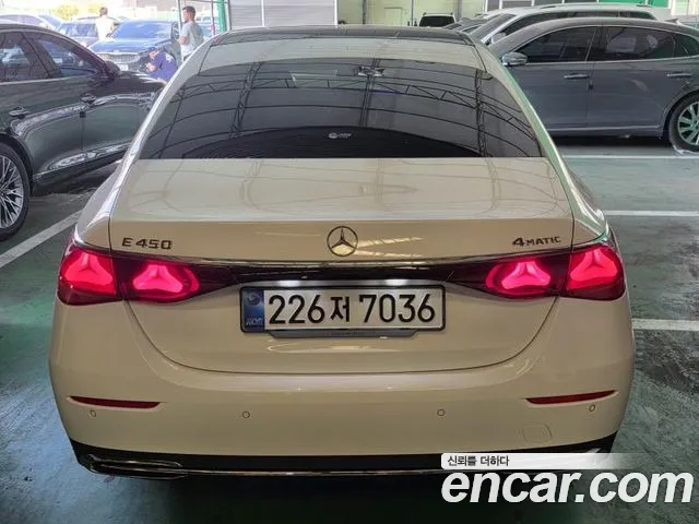 Mercedes-Benz E-Класс 2025 thumb 3