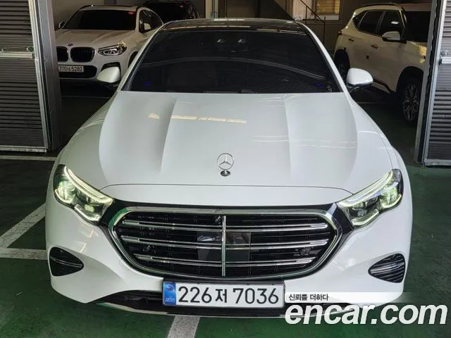 Mercedes-Benz E-Класс 2025 thumb 11