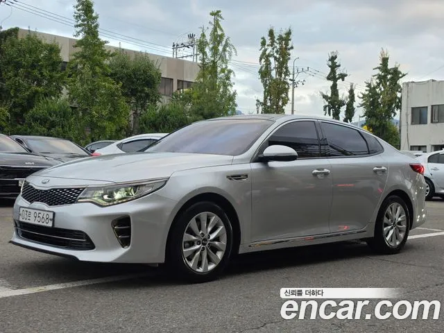 Kia K5 2017 thumb 12