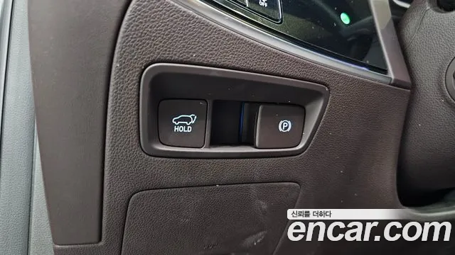 Genesis GV70 2021 thumb 11