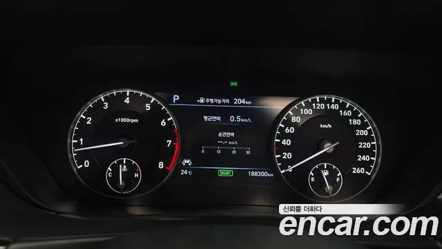 Genesis G90 2016 thumb 8