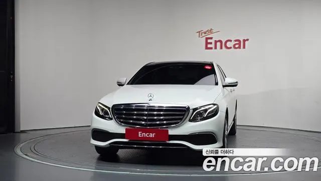 Mercedes-Benz E-Класс 2019 thumb 3