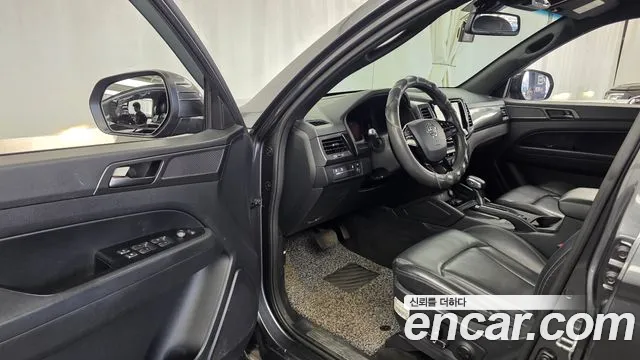 KG_Mobility_Ssangyong Rexton 2022 thumb 10