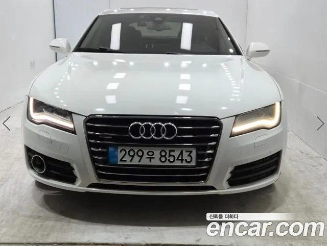 Audi A7 2012 thumb 2