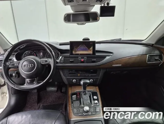 Audi A7 2012 thumb 7