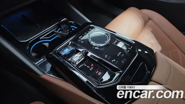 BMW i5 2024 thumb 9