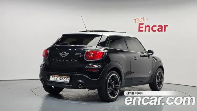 MINI Paceman 2013 thumb 2