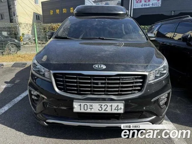 Kia Carnival 2019 thumb 12