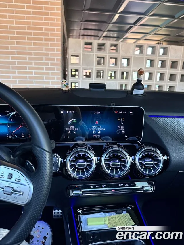 Mercedes-Benz GLA 2020 thumb 9