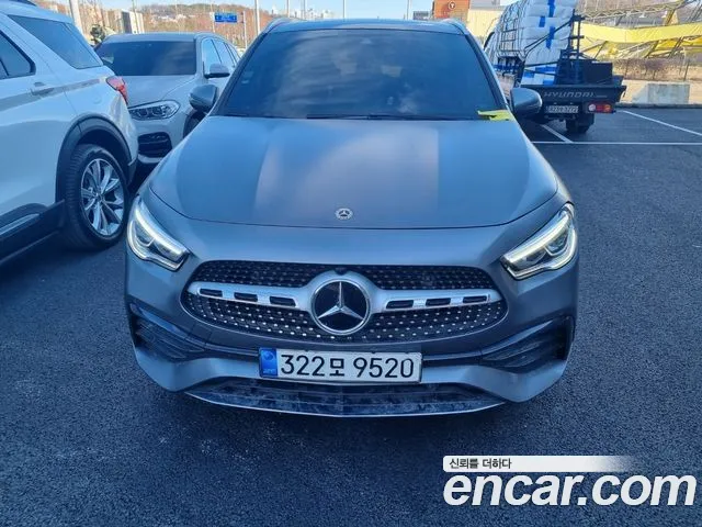 Mercedes-Benz GLA 2020 thumb 12