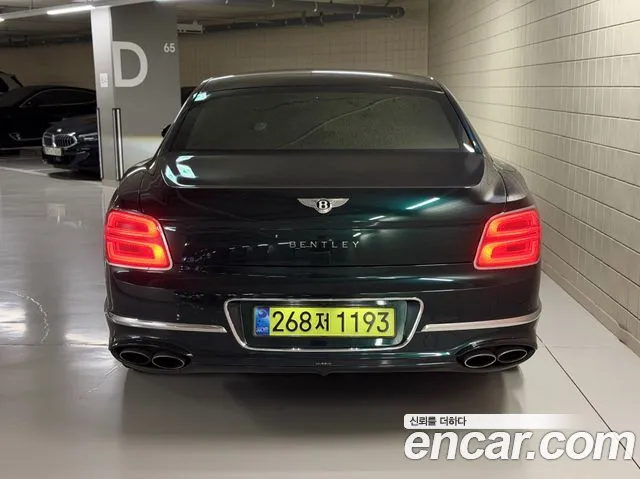 Bentley Flying Spur 2022 thumb 8
