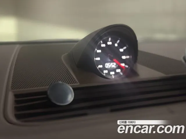 Porsche Panamera 2022 thumb 8