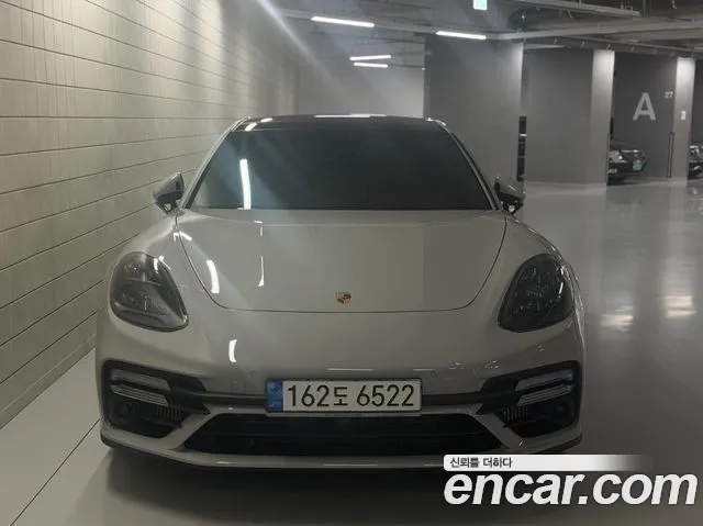 Porsche Panamera 2022 thumb 12