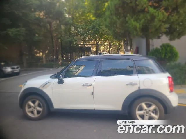 MINI Countryman 2014 thumb 2