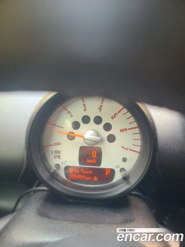 MINI Countryman 2014 thumb 7