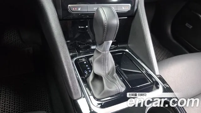 Renault-KoreaSamsung Megane 2016 thumb 9