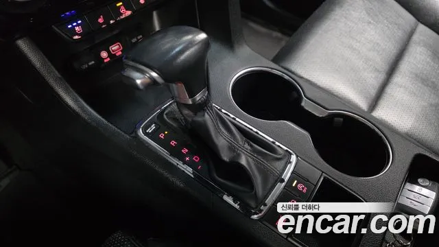 Kia Sportage 2016 thumb 9