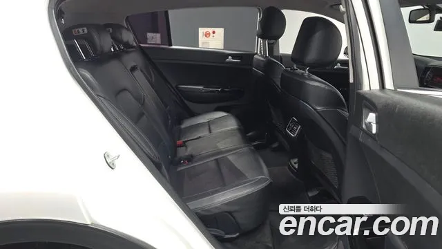 Kia Sportage 2016 thumb 12