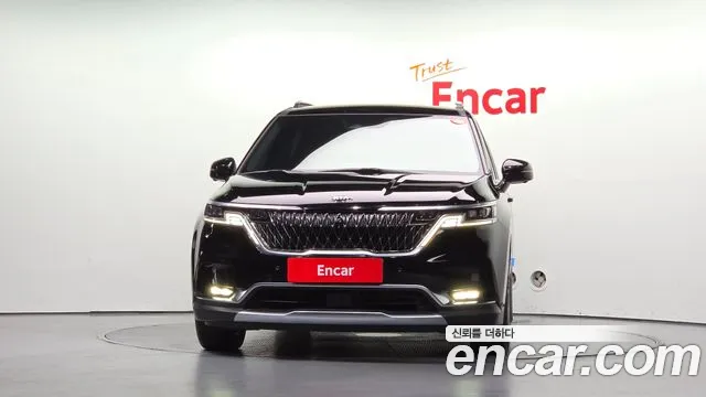 Kia Carnival 2021 thumb 3