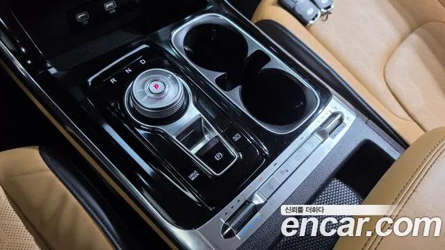 Kia Carnival 2021 thumb 9