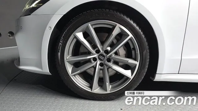 Audi A7 2020 thumb 4