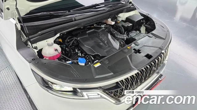 Kia Carnival 2023 thumb 6