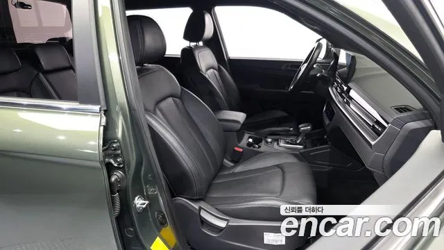 KG_Mobility_Ssangyong Rexton 2024 thumb 11