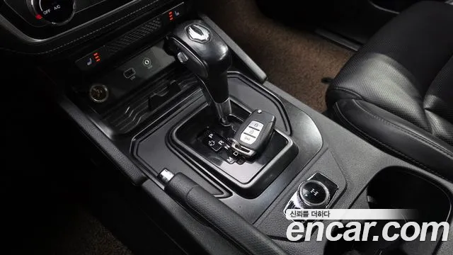 KG_Mobility_Ssangyong Rexton 2020 thumb 9
