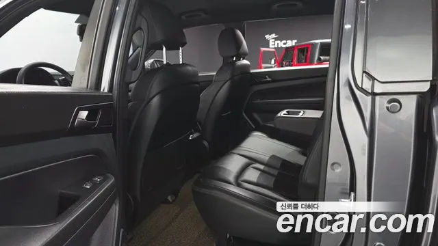 KG_Mobility_Ssangyong Rexton 2020 thumb 11