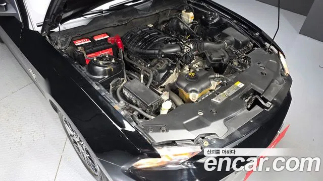 Ford Mustang Mach-E 2012 thumb 6
