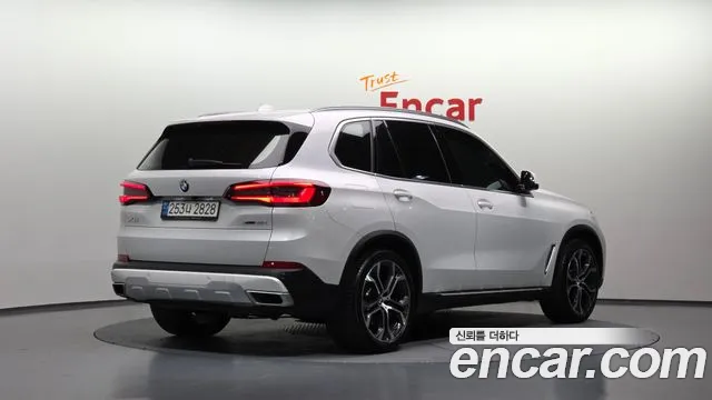 BMW X5 2021 thumb 2