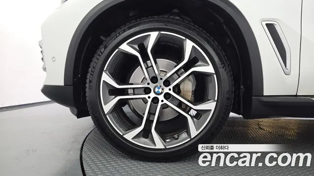 BMW X5 2021 thumb 5