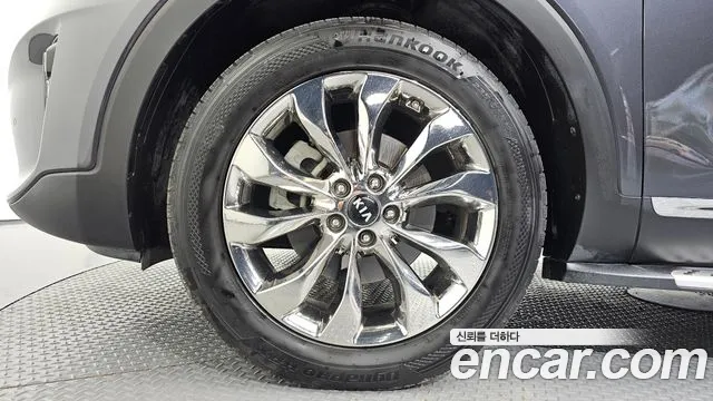 Kia Sorento 2018 thumb 5