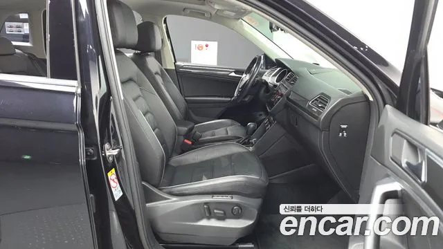 Volkswagen Tiguan 2019 thumb 11