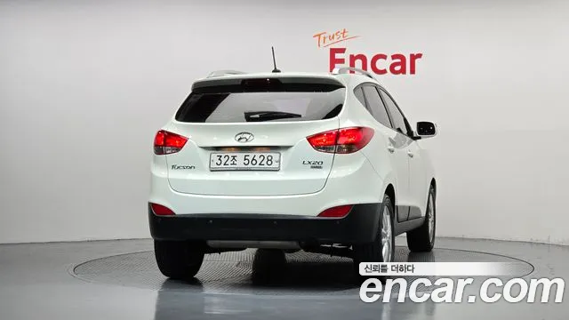 Hyundai Tucson 2010 thumb 4