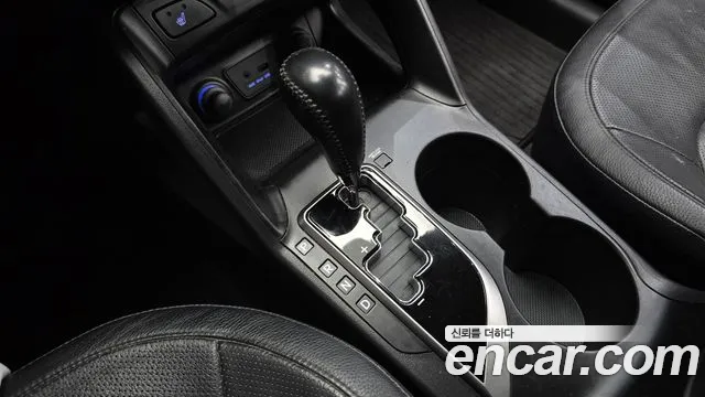 Hyundai Tucson 2010 thumb 9