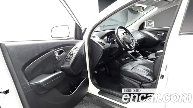 Hyundai Tucson 2010 thumb 10