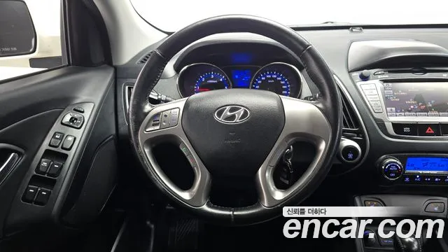 Hyundai Tucson 2010 thumb 12