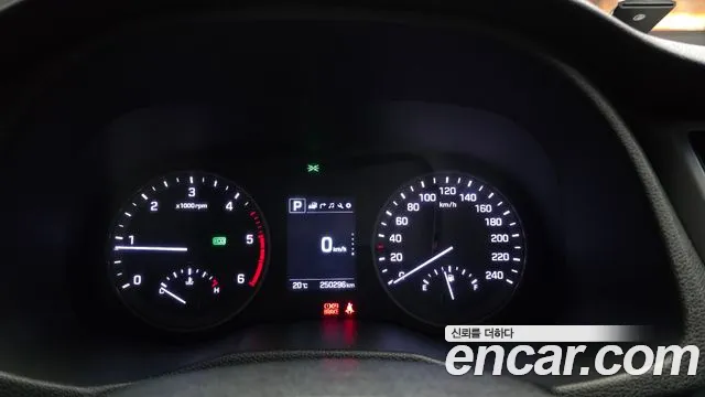 Hyundai Tucson 2015 thumb 8