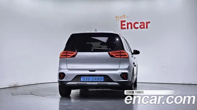Kia Niro 2022 thumb 4