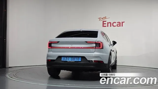 Polestar 2 2022 thumb 4
