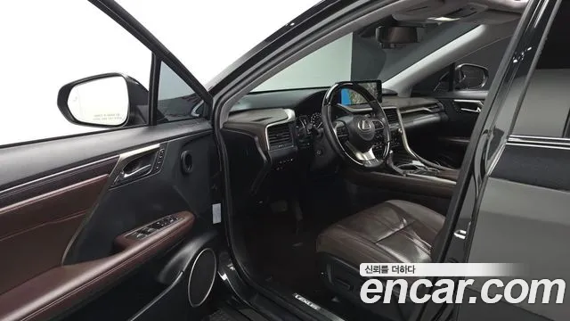 Lexus RX 2022 thumb 10