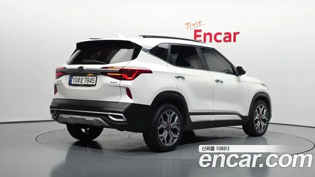 Kia Seltos 2020 thumb 2