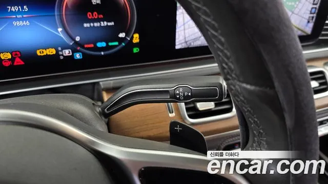 Mercedes-Benz GLE 2019 thumb 9