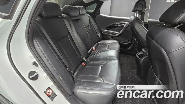Hyundai Grandeur 2014 thumb 10