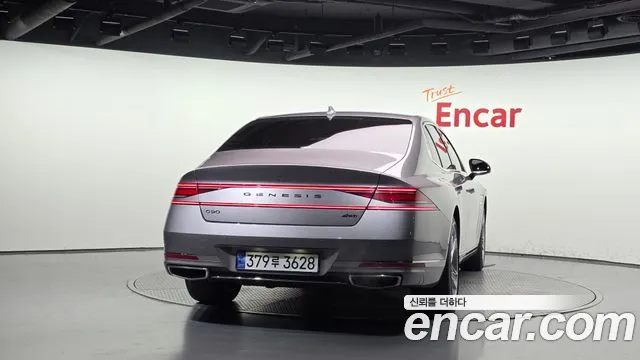 Genesis G90 2022 thumb 4