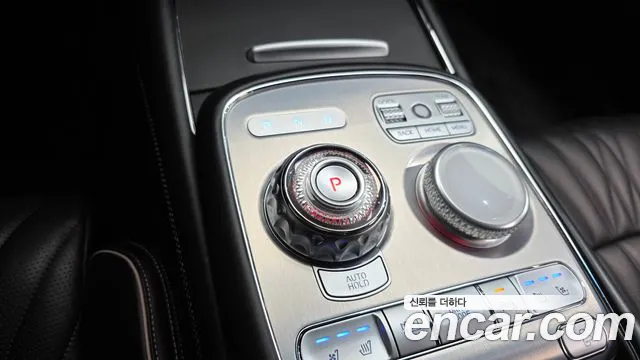 Genesis G90 2022 thumb 9