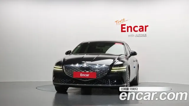 Genesis G80 2022 thumb 2