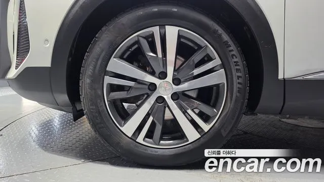 Peugeot 3008 2022 thumb 5